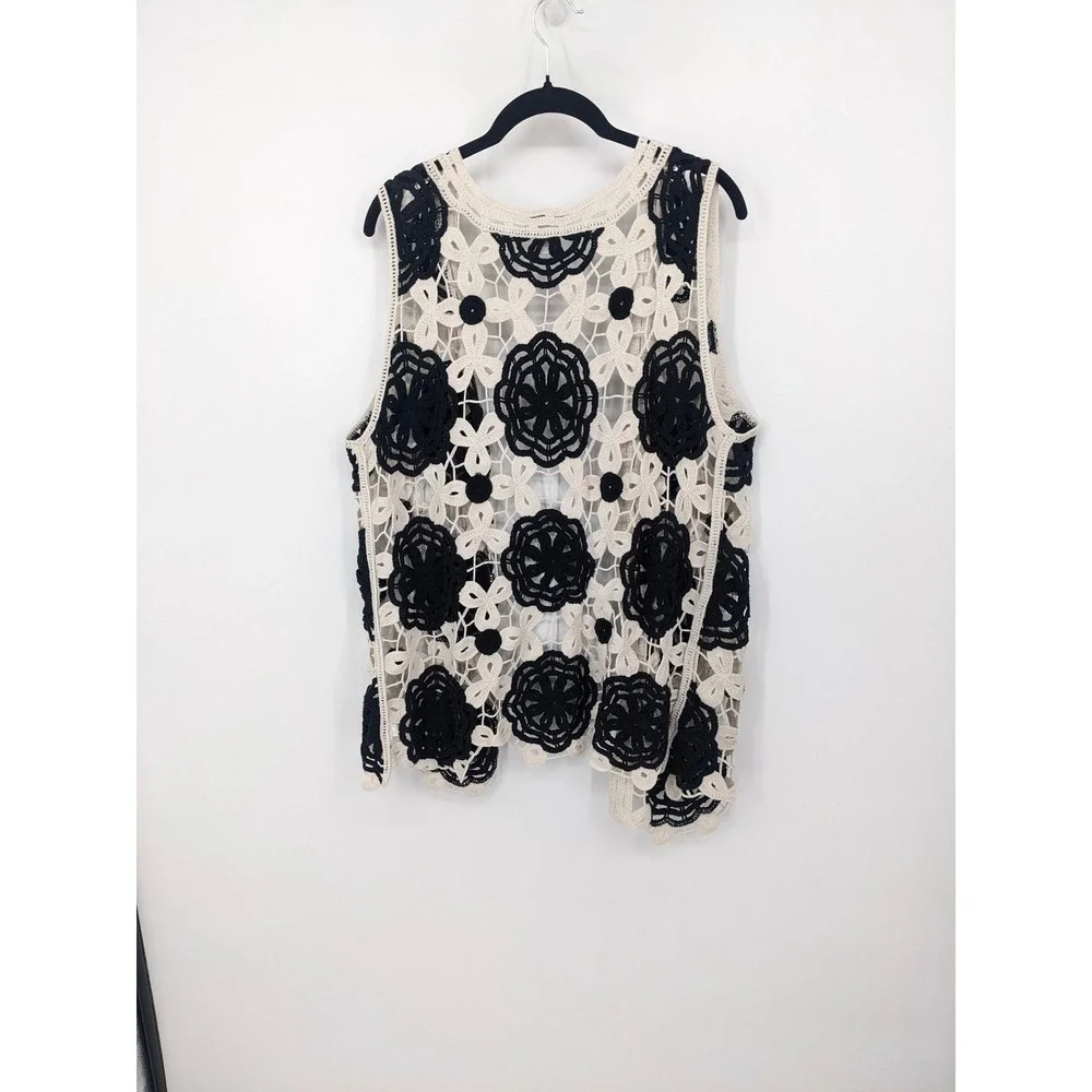House of Harlow Crochet Vest Women One Size Black Cream Floral Sheer Hippie Boho